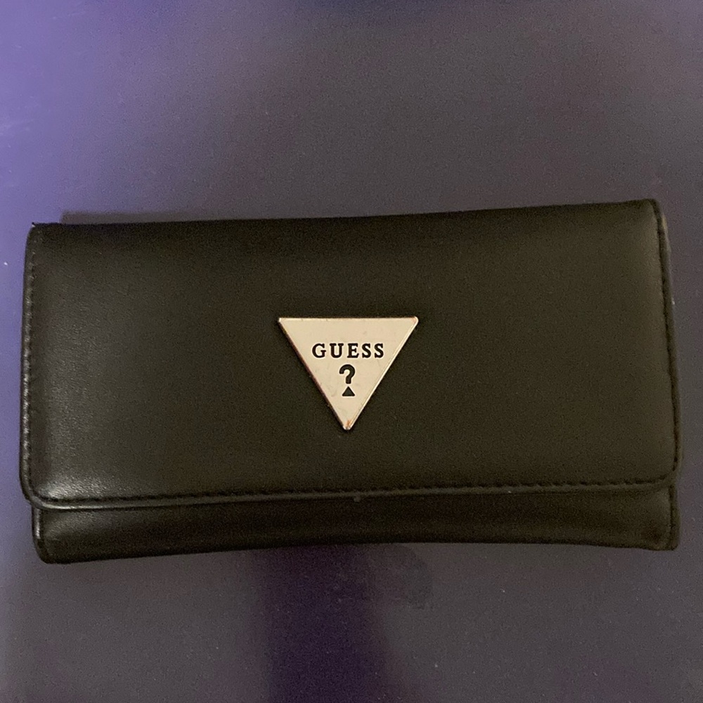 Guess wallet